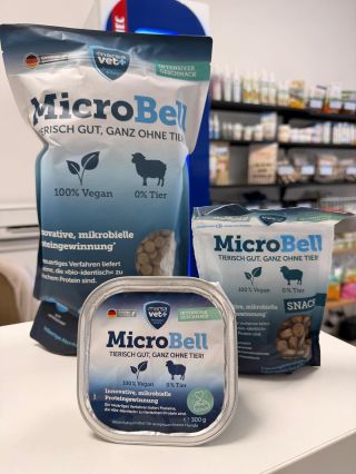 🌱Veganská strava pro psy 🐕 Než odsoudíte veganské krmivo, zamyslete se nad tím, že mnoho psů trpí potravinovými alergiemi,...